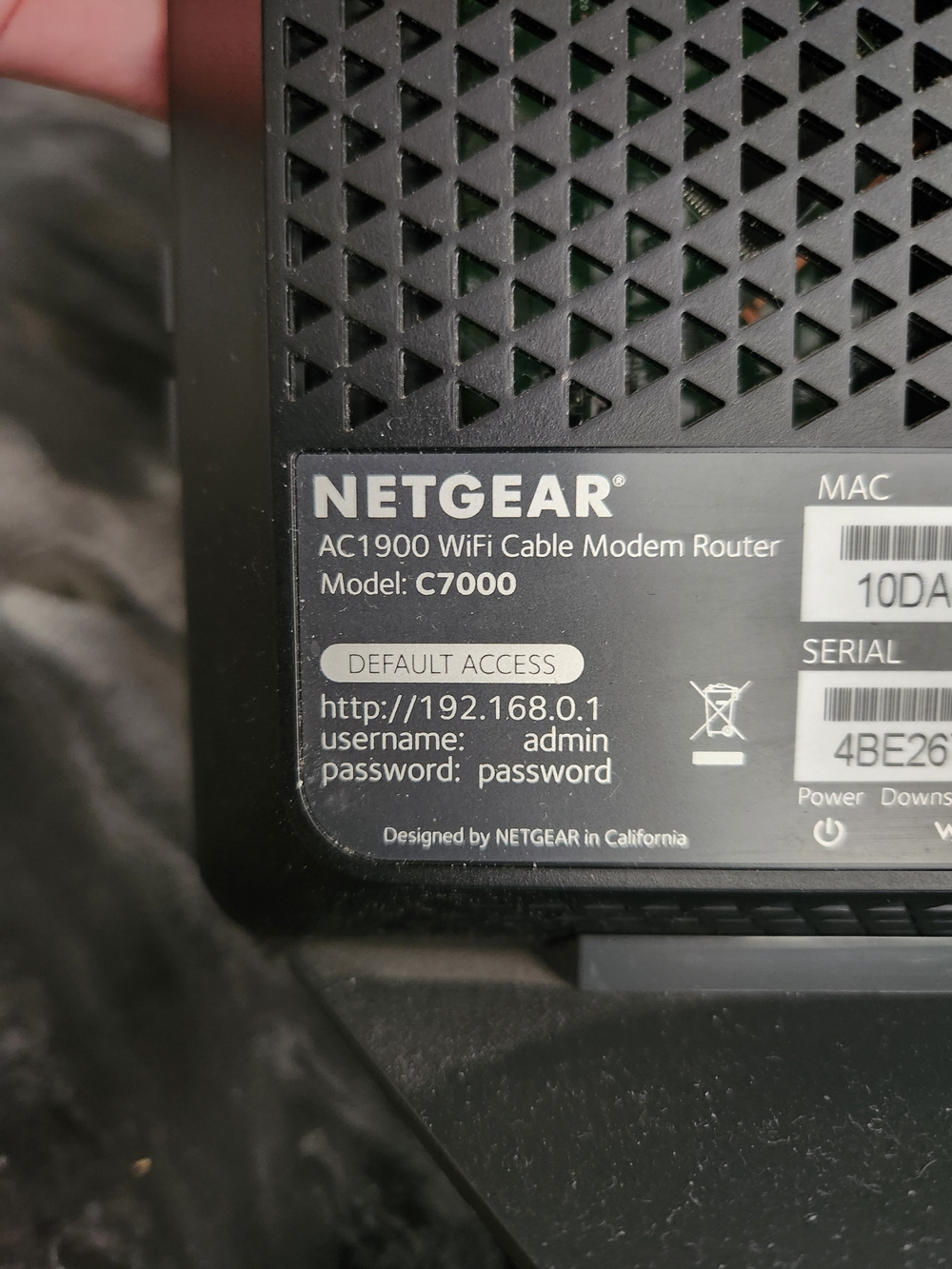 NETGEAR Black Cable Modem/Router with Power Adapter - Picture 3 of 3